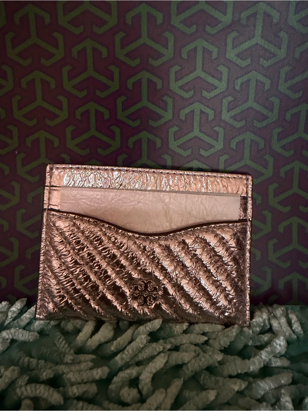 Brand New Authentic Tory Burch Emerson Metallic Rose Quilted Slim Card Holder